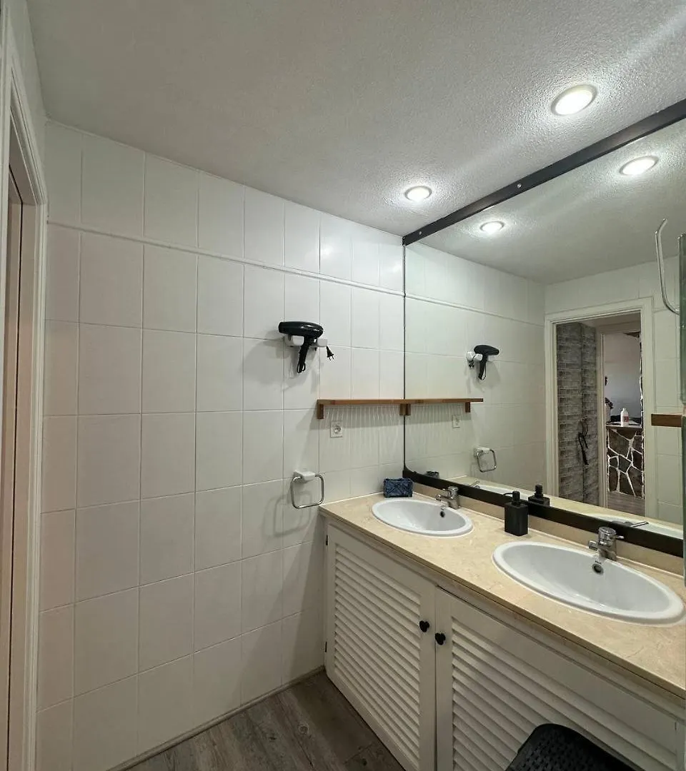 Apto Increible, Acogedor, Luminoso De Ambiente Muy Relajante Con Excelentes Vistas Y Servicios/ Amazing Apt With Sunset Lovely Views Costa Adeje  Ισπανία