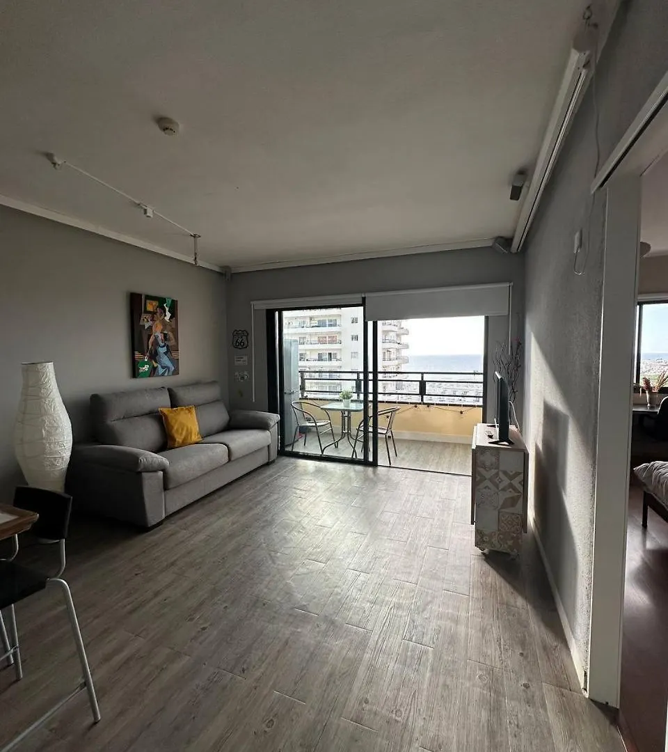 Apto Increible, Acogedor, Luminoso De Ambiente Muy Relajante Con Excelentes Vistas Y Servicios/ Amazing Apt With Sunset Lovely Views Costa Adeje  0*, Costa Adeje (Tenerife)