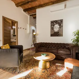 flat-poble-sec-magalhaes-apartment.topbarcelonahotels.com/